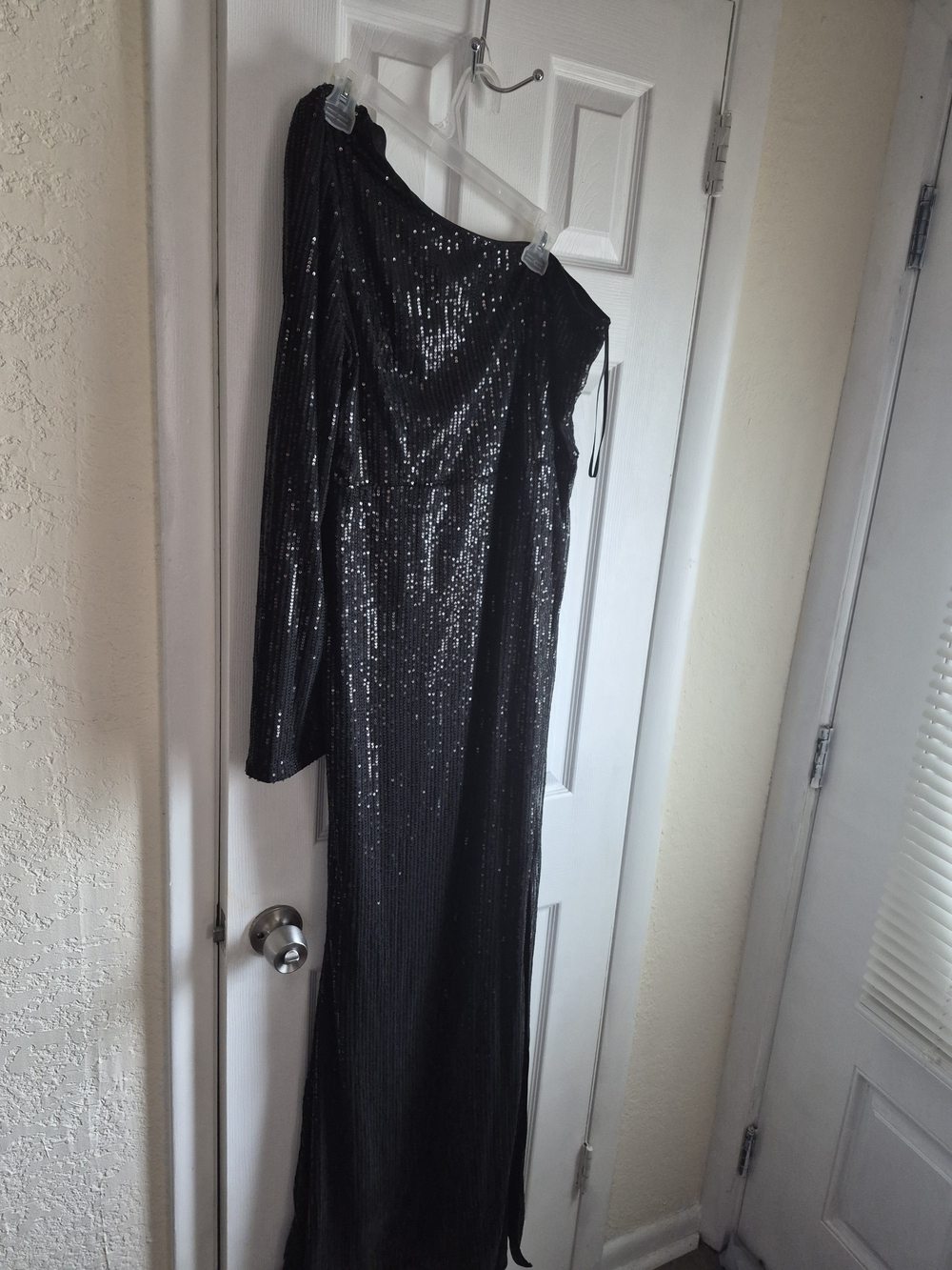 Black One-Shoulder Sequin Evening Gown